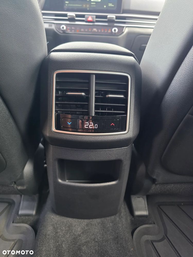 Kia Sportage 1.6 T-GDI HEV L 2WD - 33