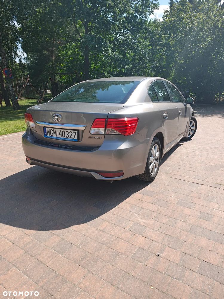 Toyota Avensis 2.0 D-4D Active - 4