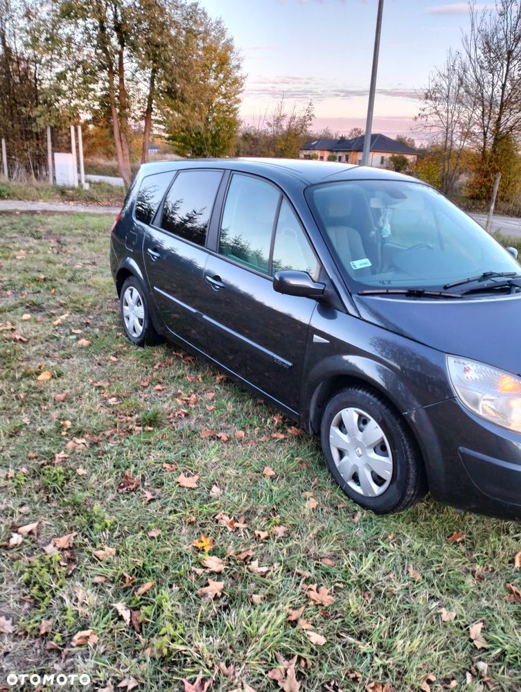 Renault Grand Scenic 2006 photo 2