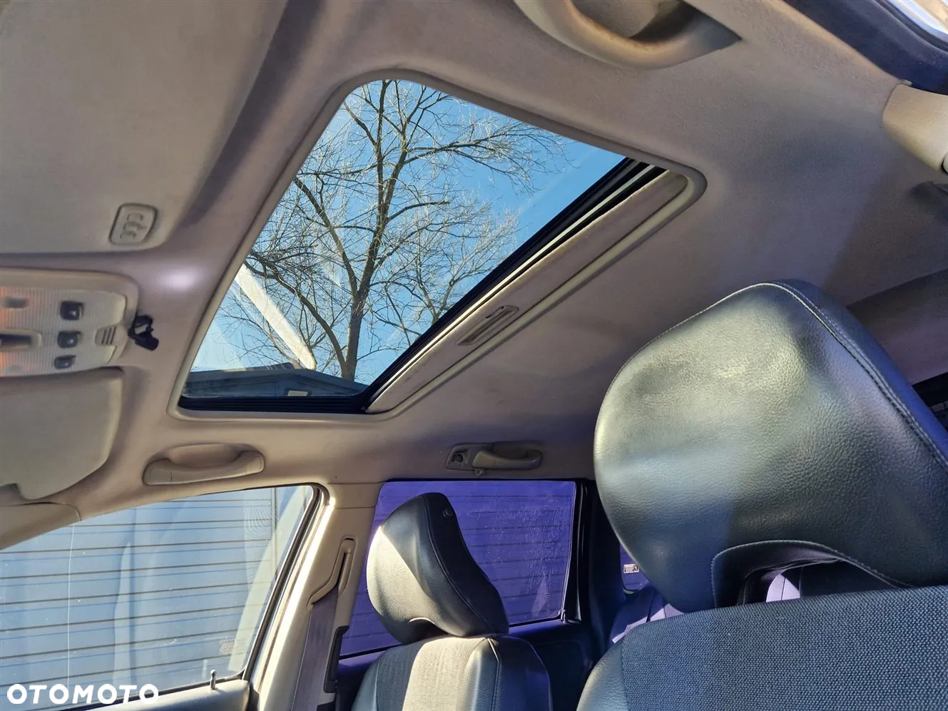 Volvo XC 70 AWD Momentum - 12