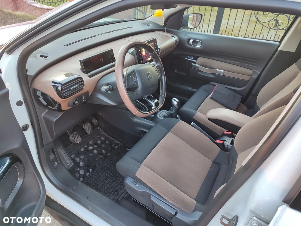 Citroën C4 Cactus 1.2 PureTech MoreLife - 12