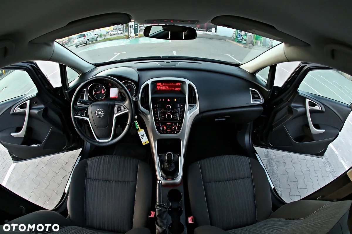 Opel Astra - 22