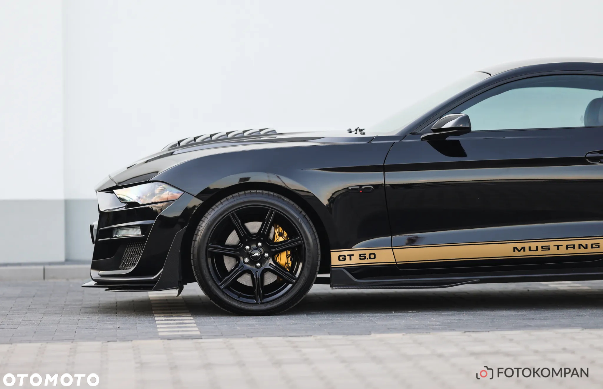 Ford Mustang 5.0 V8 GT - 11