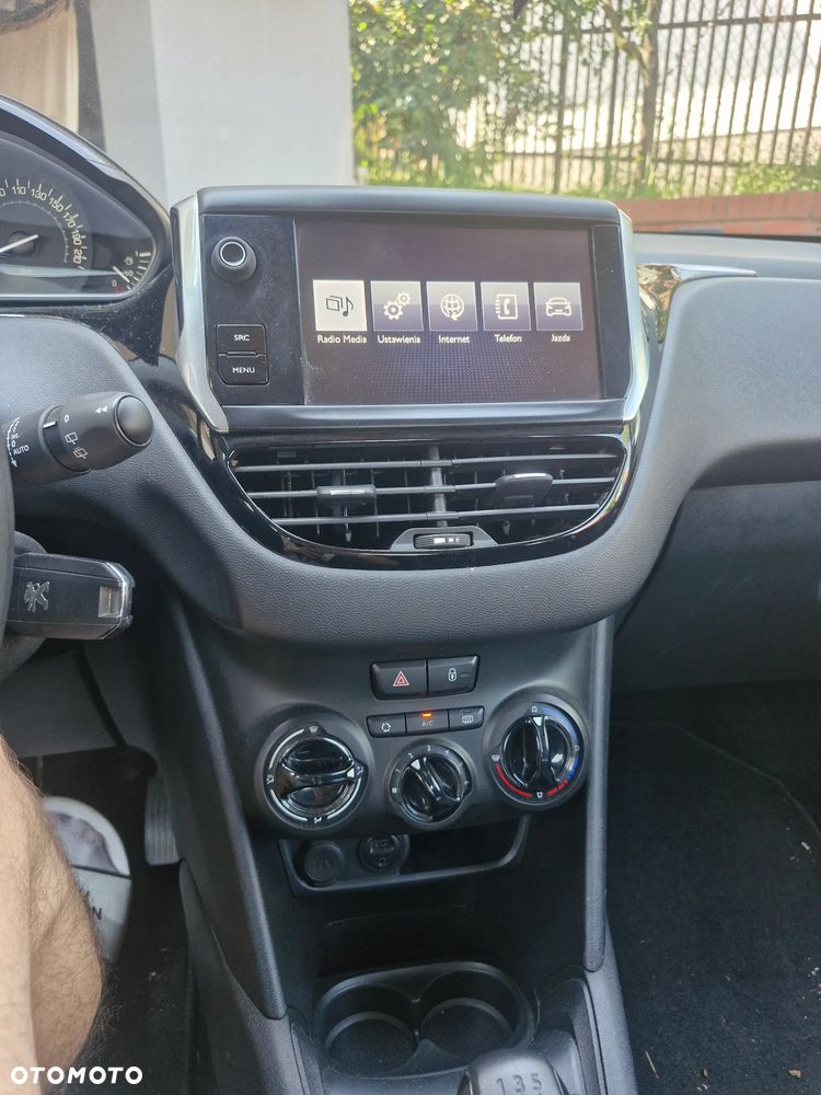 Peugeot 208 1.0 VTi/PureTech Access - 11