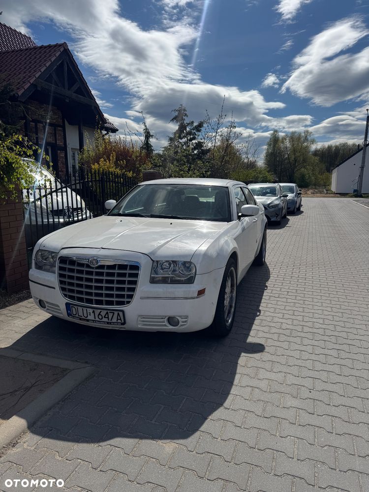 Chrysler 300C 3.5 V6 - 1
