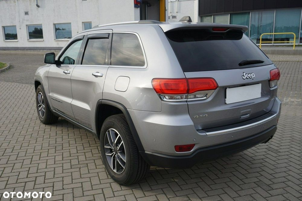 Jeep Grand Cherokee - 7