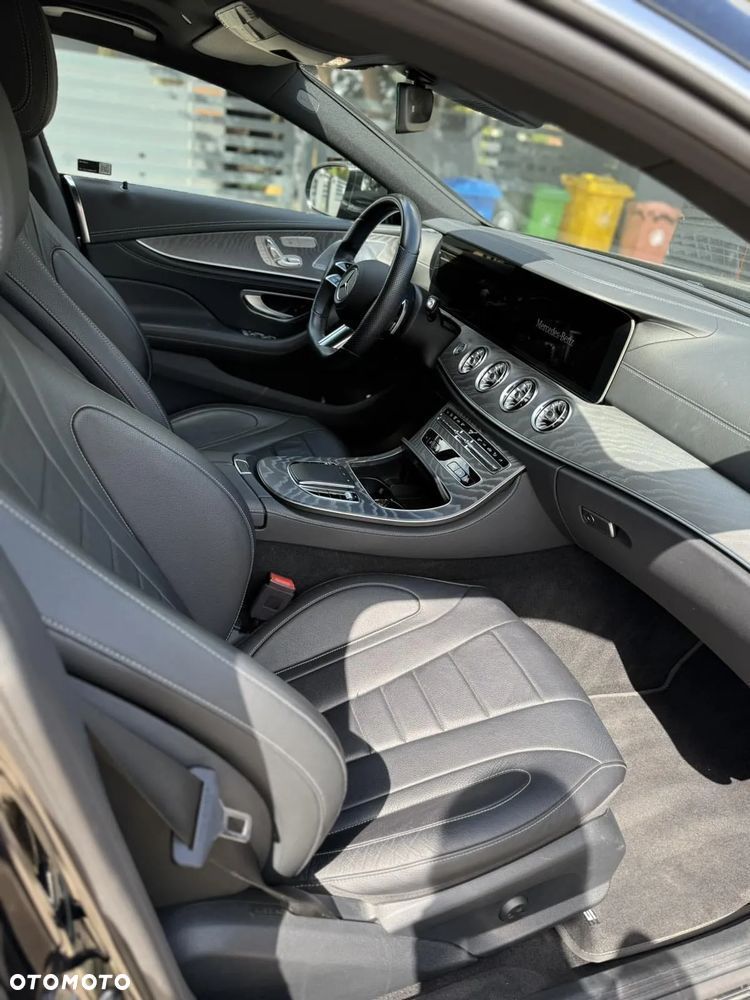 Mercedes-Benz CLS - 14