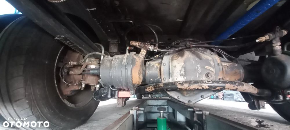 Mercedes-Benz Sprinter 616 - 34