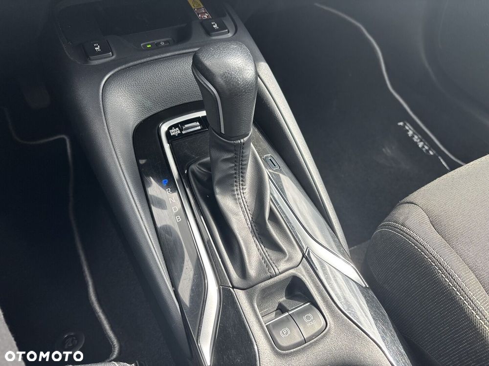Toyota Corolla 1.8 Hybrid Comfort - 25
