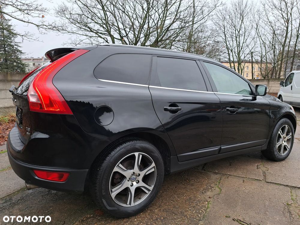 Volvo XC 60 T6 AWD Edition Pro - 8