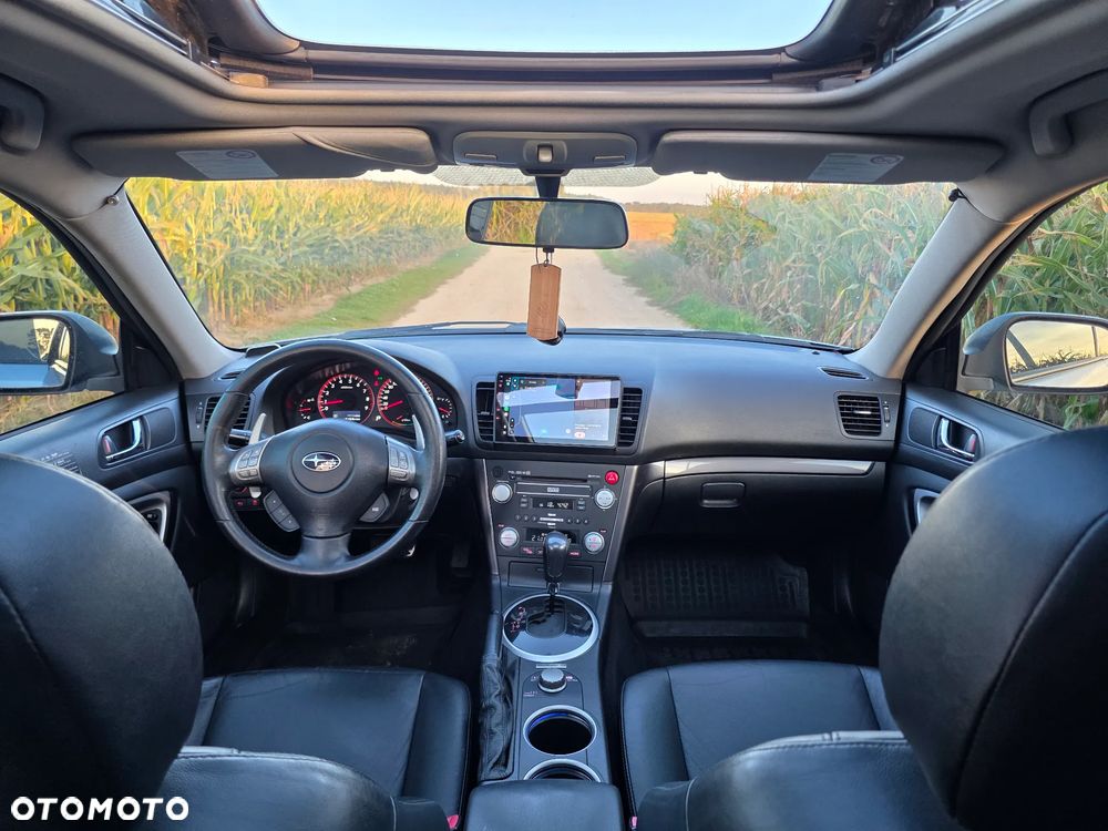 Subaru Outback - 17