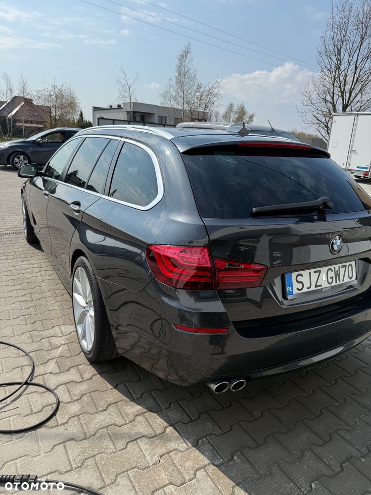BMW Seria 5 520d xDrive - 5