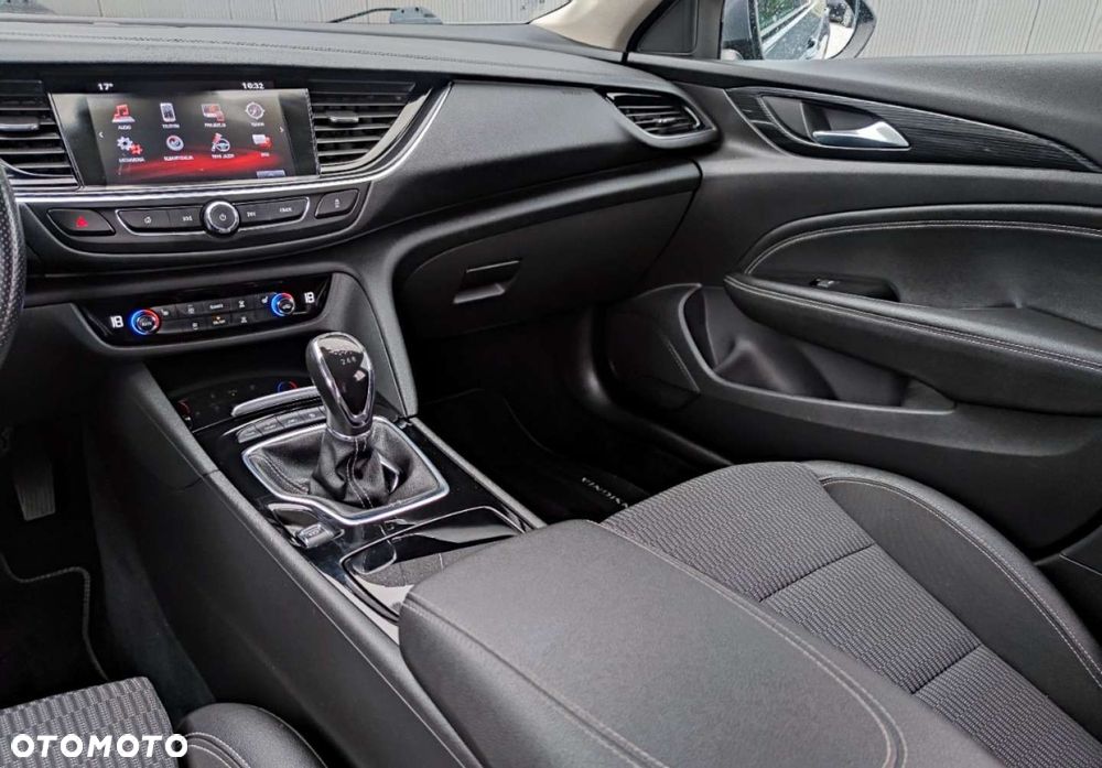 Opel Insignia - 19