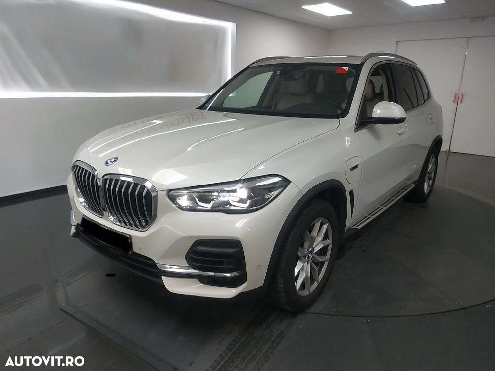 BMW X5 xDrive45e - 2