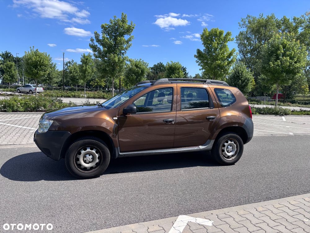 Dacia Duster 1.6 16V 105 4x2 Essentiel - 2