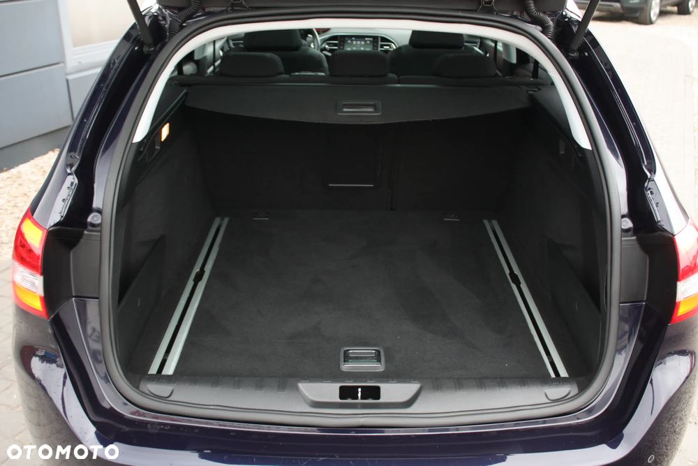 Peugeot 308 PureTech 130 Stop & Start Allure - 16