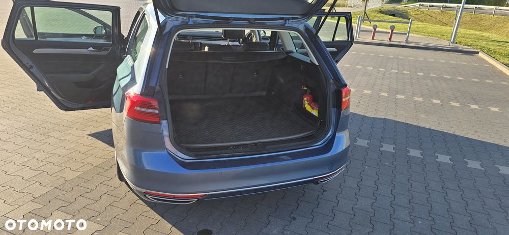 Volkswagen Passat Variant 2015 photo 4