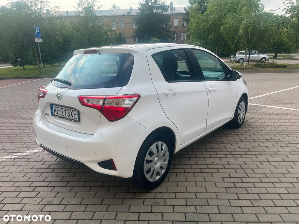 Toyota Yaris 1.5 Active - 3