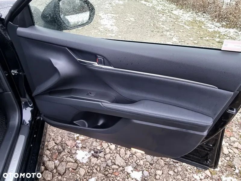 Toyota Camry 2.5 Hybrid Prestige CVT - 35