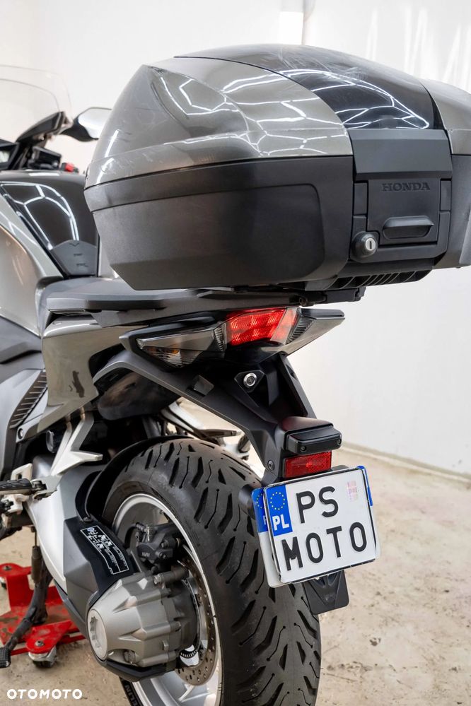 Honda VFR - 20