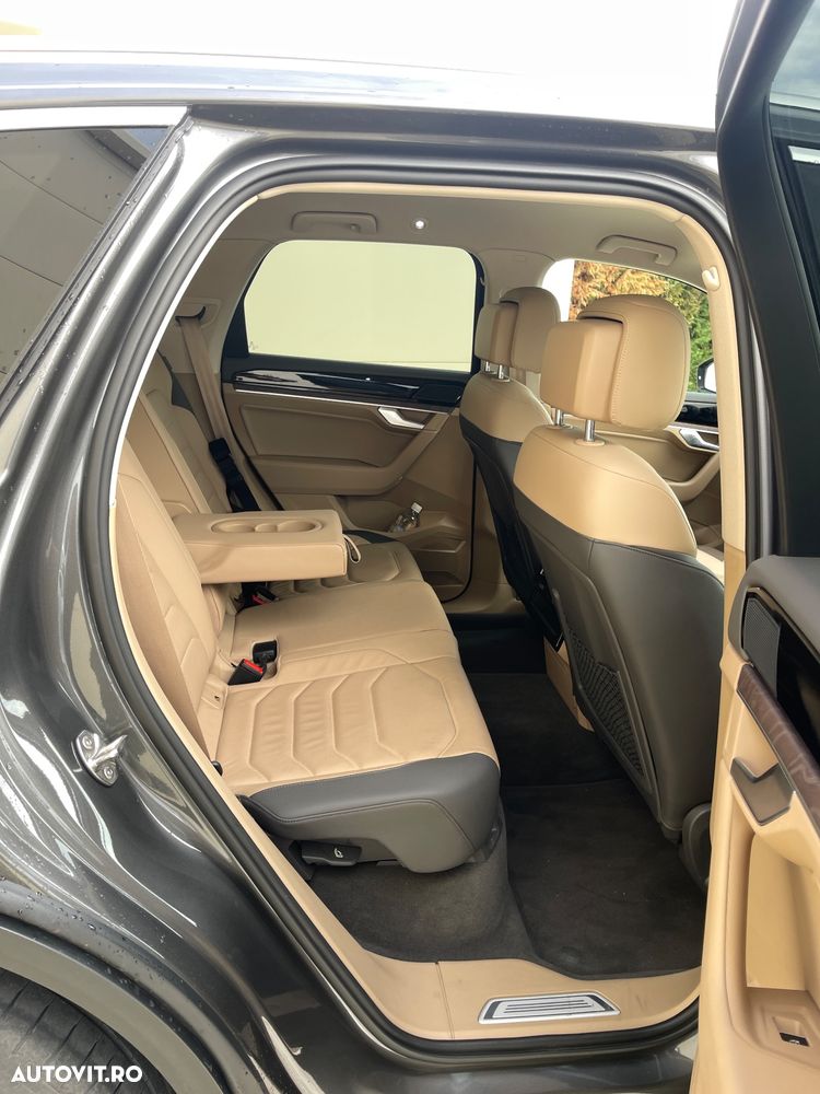 Volkswagen Touareg 3.0 V6 TDI 4Motion DPF Automatik Atmosphere - 22