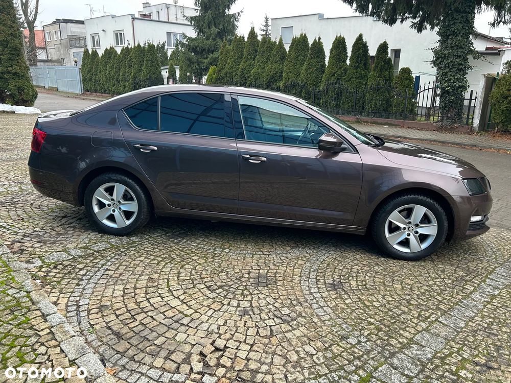 Skoda Octavia 1.5 TSI ACT Style - 8