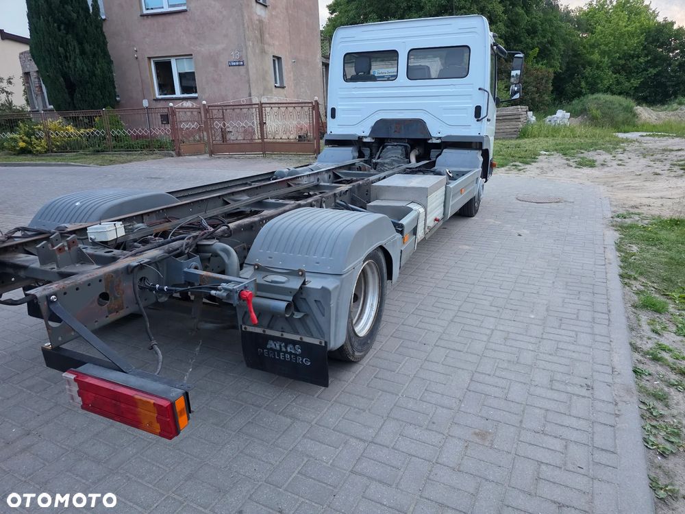Mercedes-Benz Atego 818 - 4