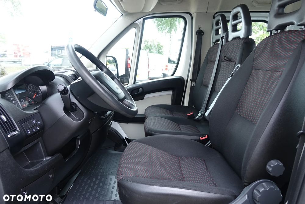 Citroën Jumper 7-osobowy DOKA + skrzynia ładunkowa - 8