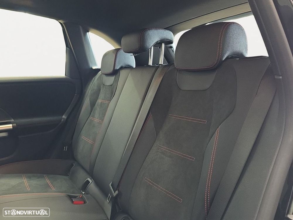 Mercedes-Benz B 250 - 13