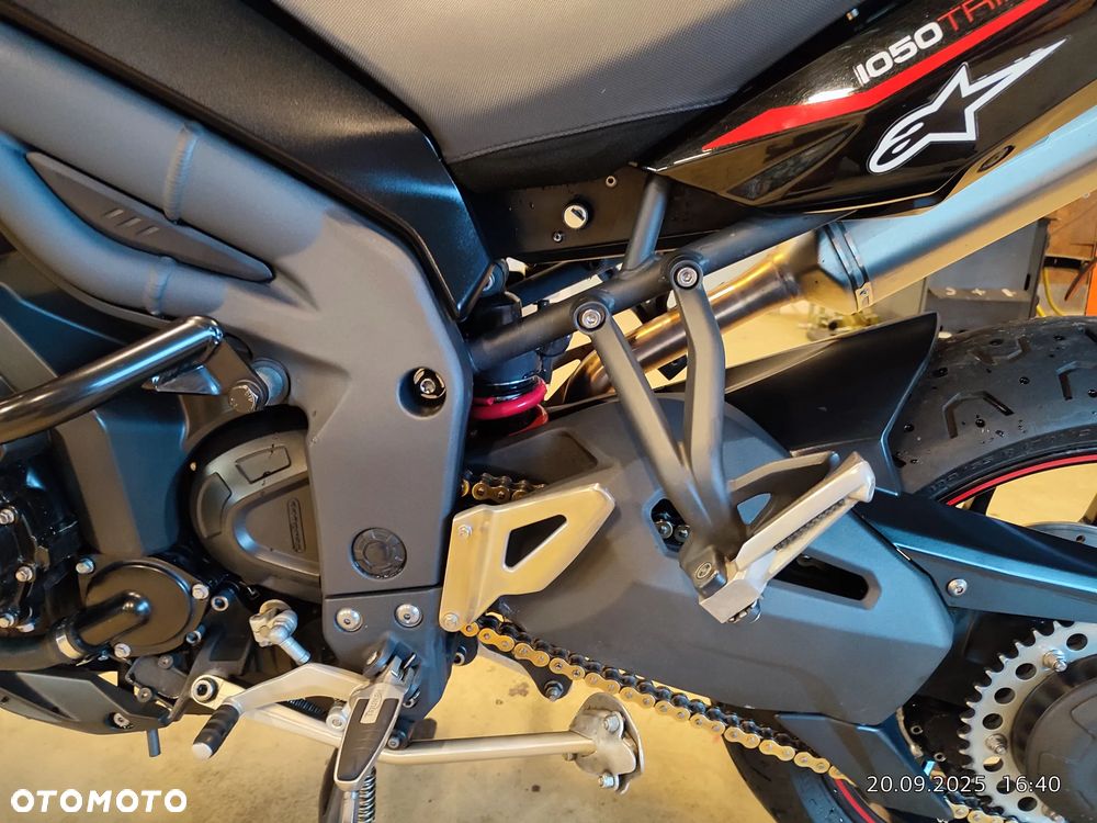 Triumph Tiger - 19