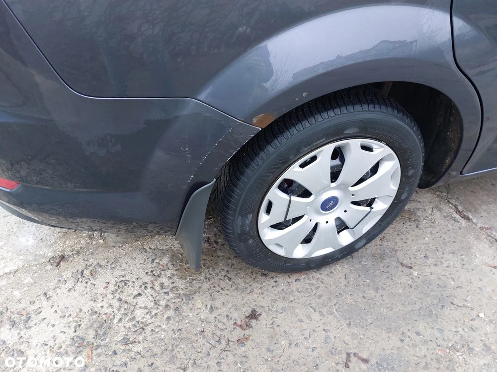 Ford Mondeo 1.8 TDCi Trend - 12