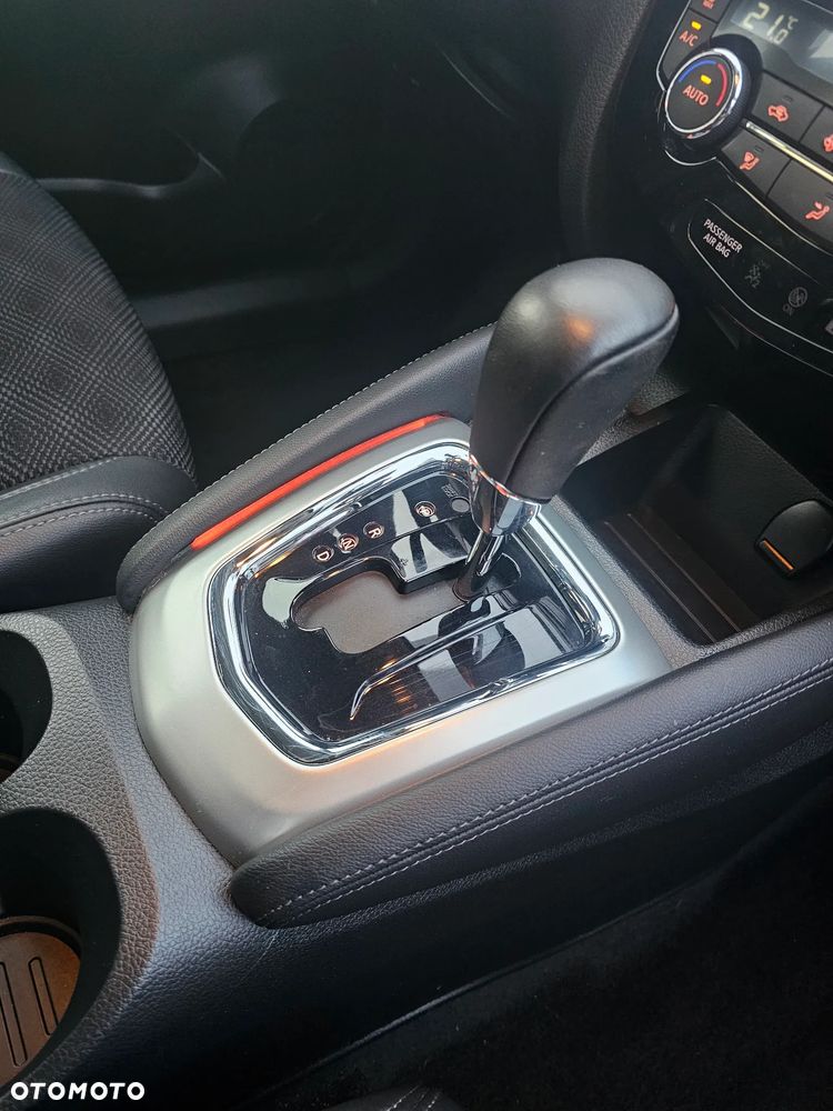 Nissan Qashqai - 34