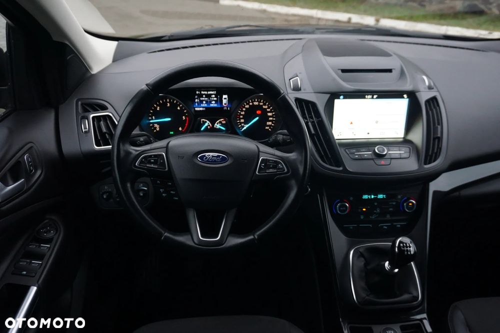 Ford Kuga 2.0 TDCi 2x4 Titanium - 14