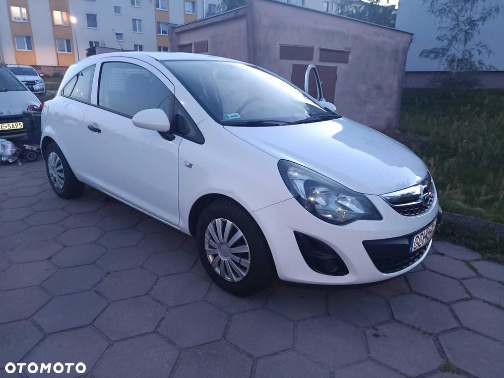 Opel Corsa - 1