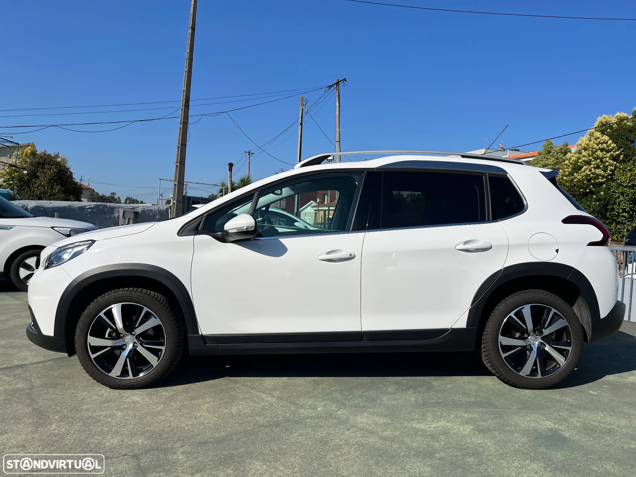 Peugeot 2008 1.5 BlueHDi Allure EAT6 - 4