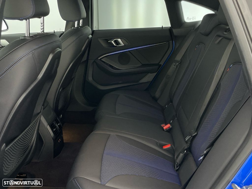BMW 218 Gran Coupé i Pack Desportivo M - 12