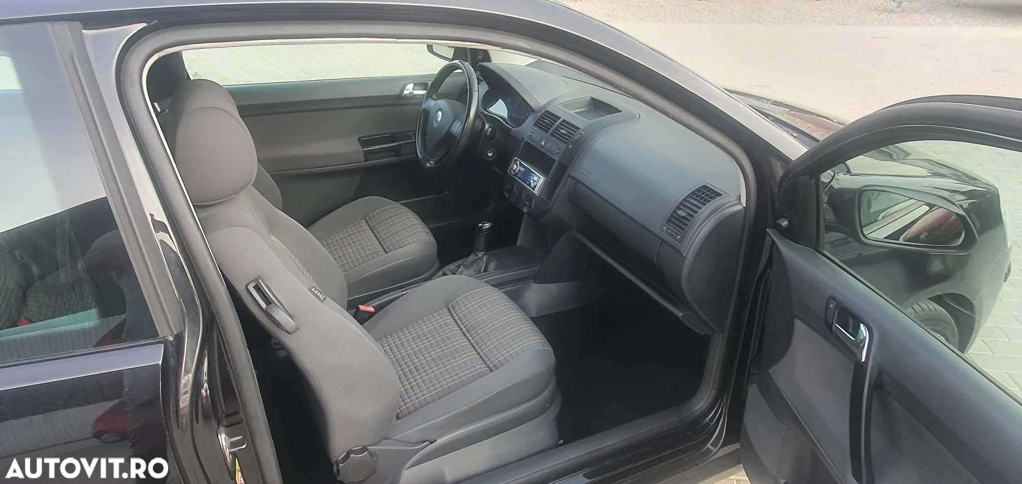 Volkswagen Polo 1.2 Sportline - 8