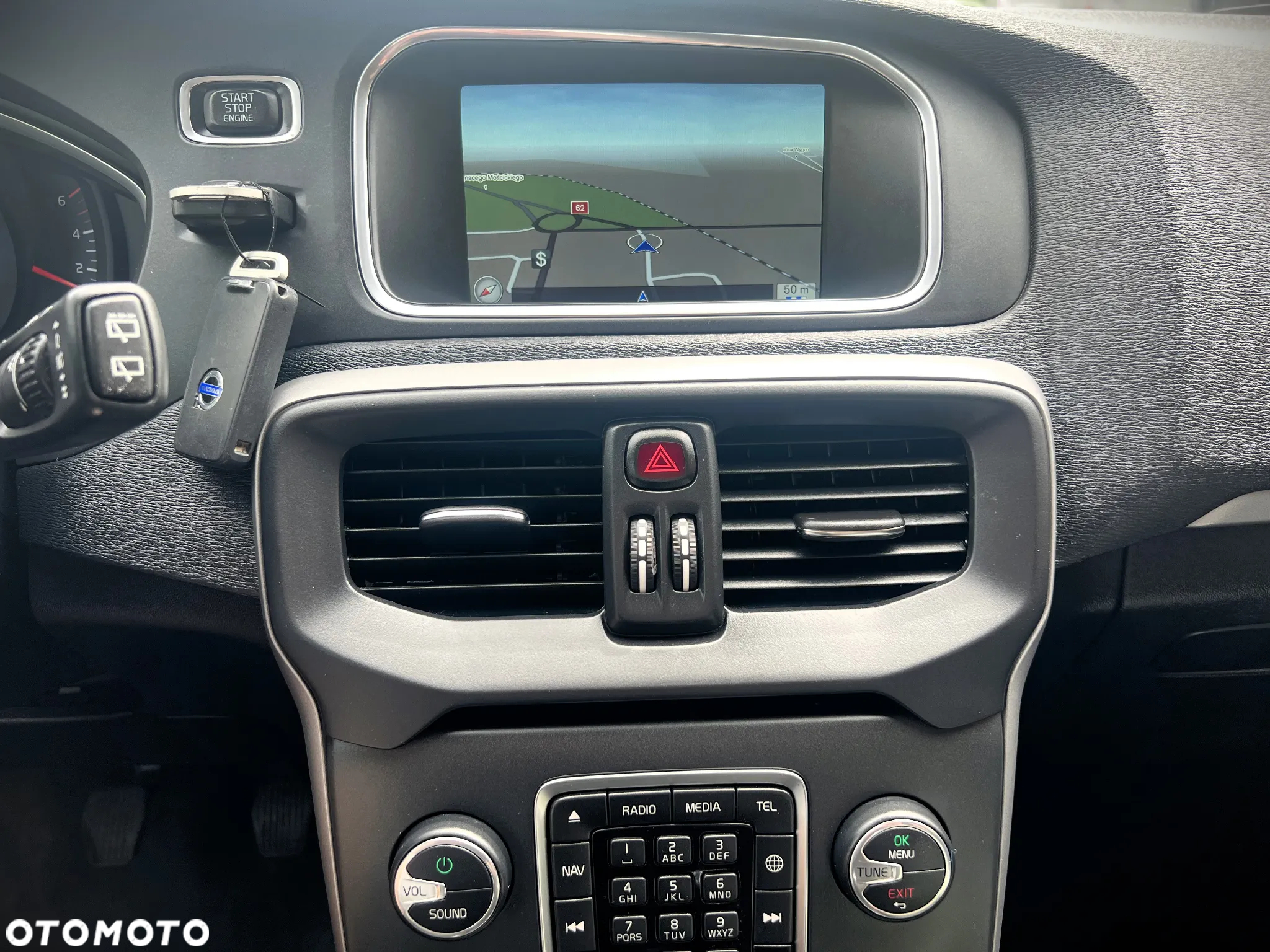 Volvo V40 D2 - 20
