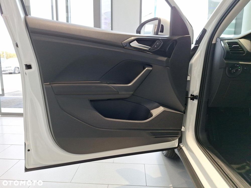 Volkswagen T-Cross - 10