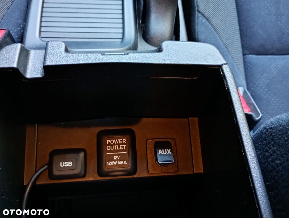 Honda Civic 1.4 i-VTEC - 19