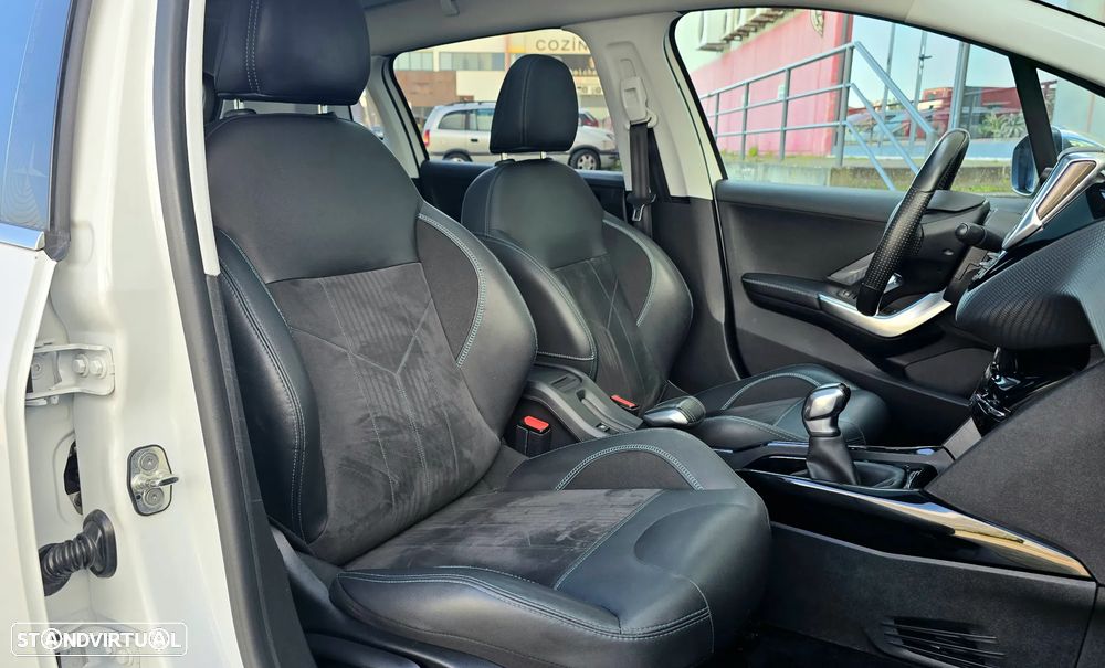 Peugeot 2008 PureTech 110 Stop&Start Crossway - 29