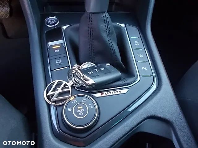 Volkswagen Tiguan 2.0 TSI 4Mot Life DSG - 16