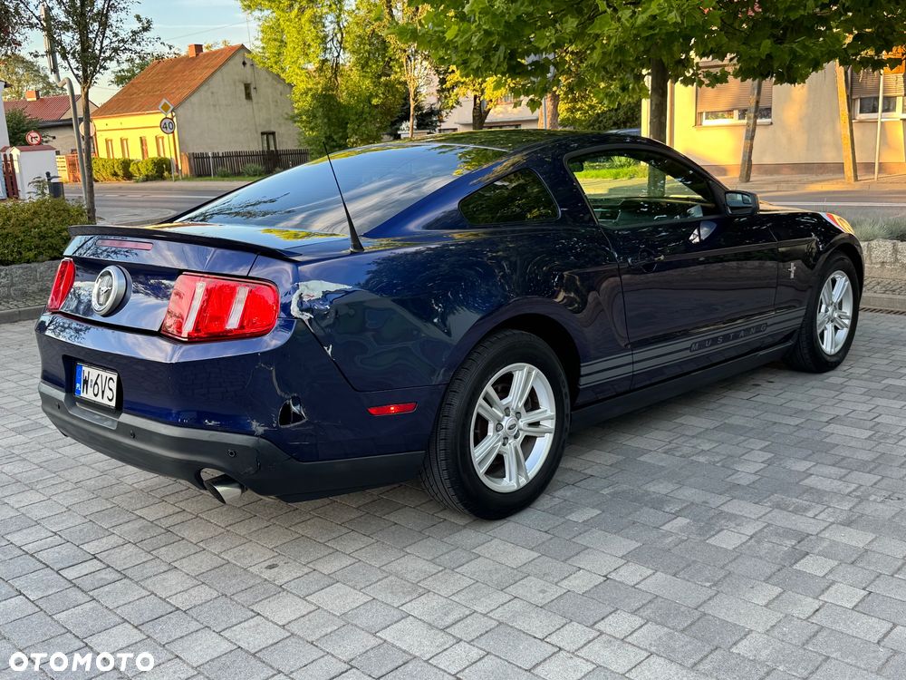 Ford Mustang 3.7 V6 - 8