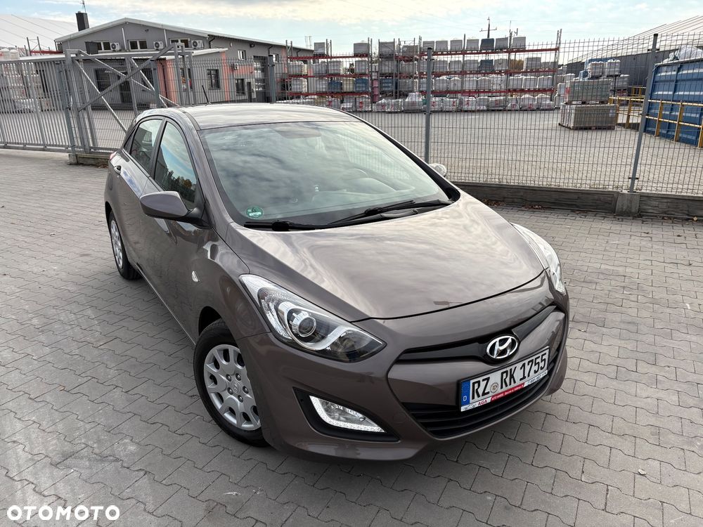 Hyundai i30 1.4 Style - 11