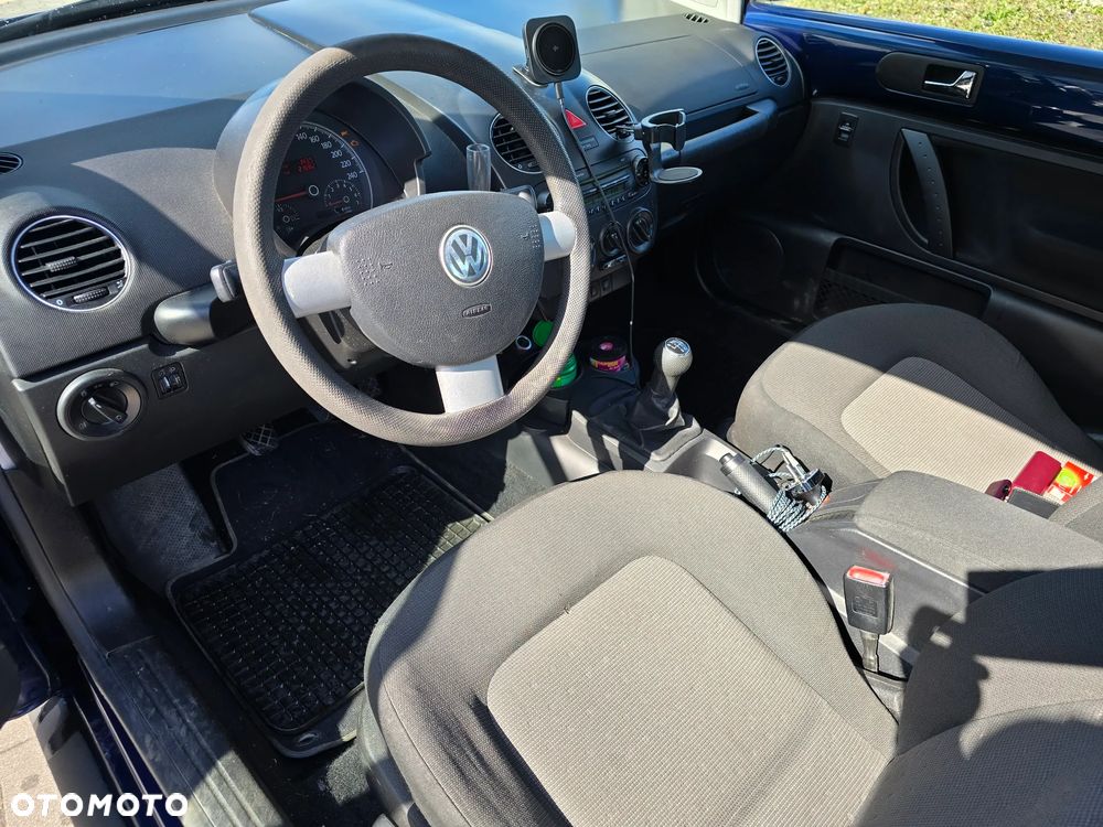 Volkswagen New Beetle 1.6 - 4