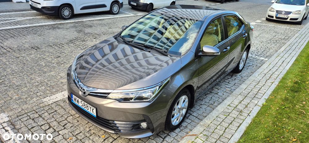Toyota Corolla 1.6 Premium EU6 - 22