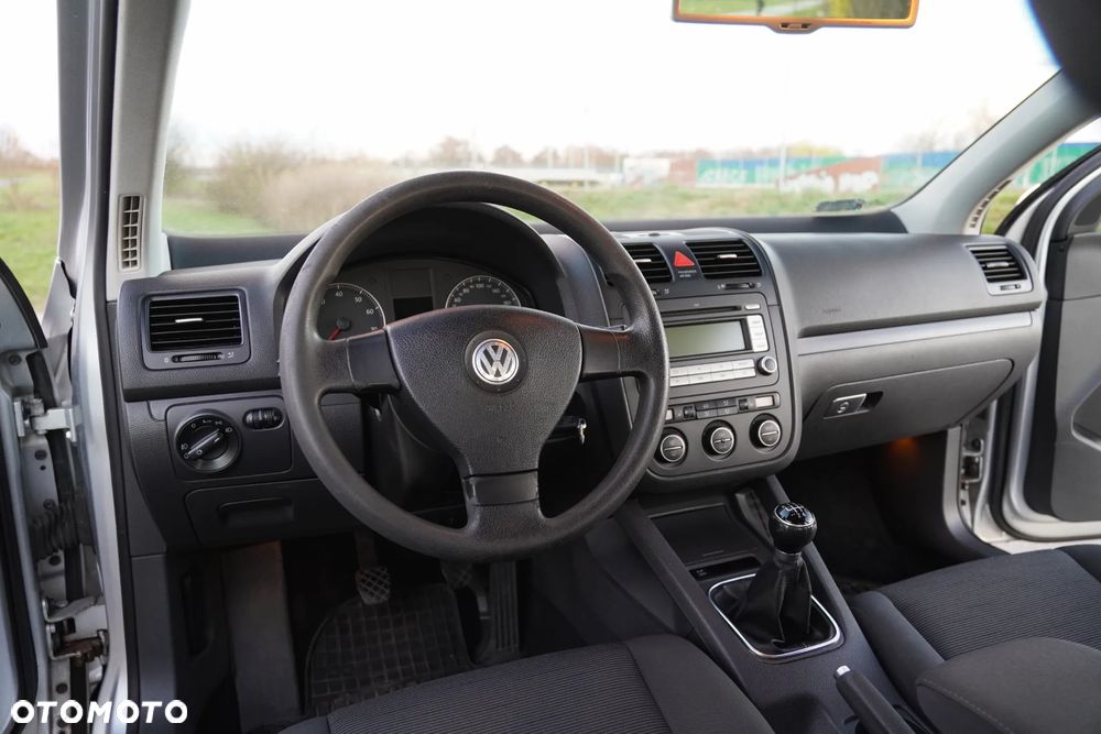 Volkswagen Golf 1.6 Edition - 16