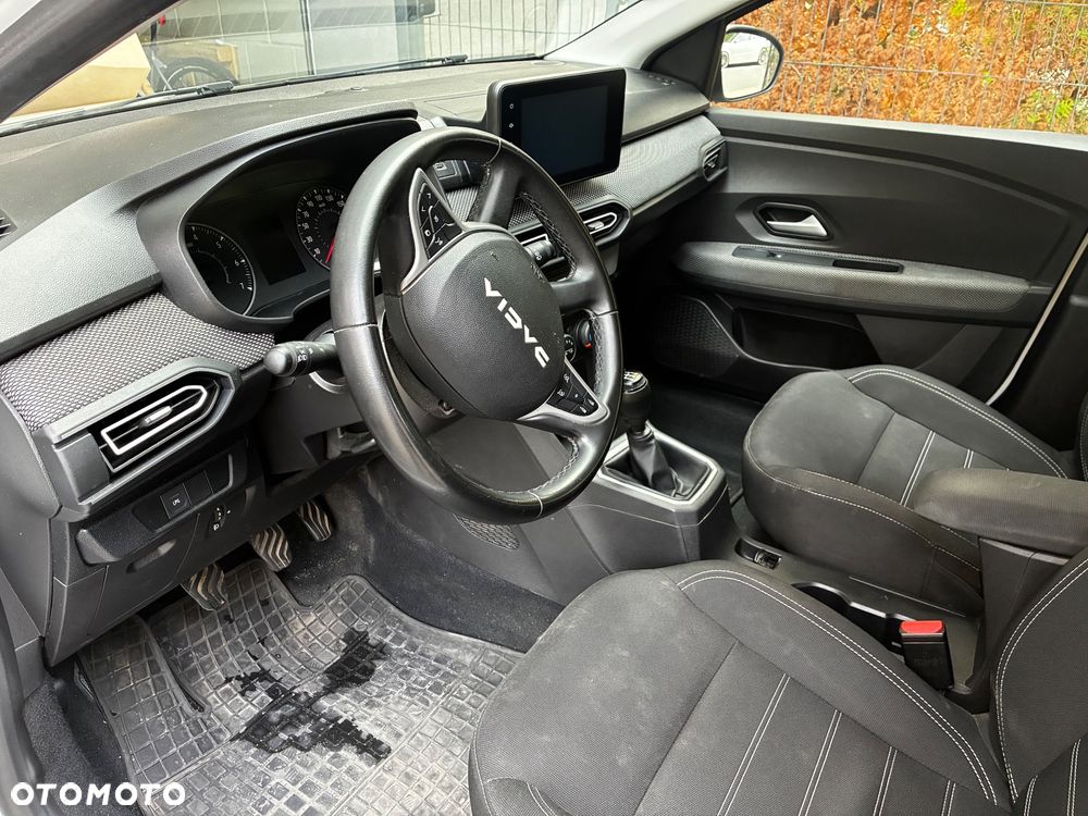 Dacia Sandero - 24