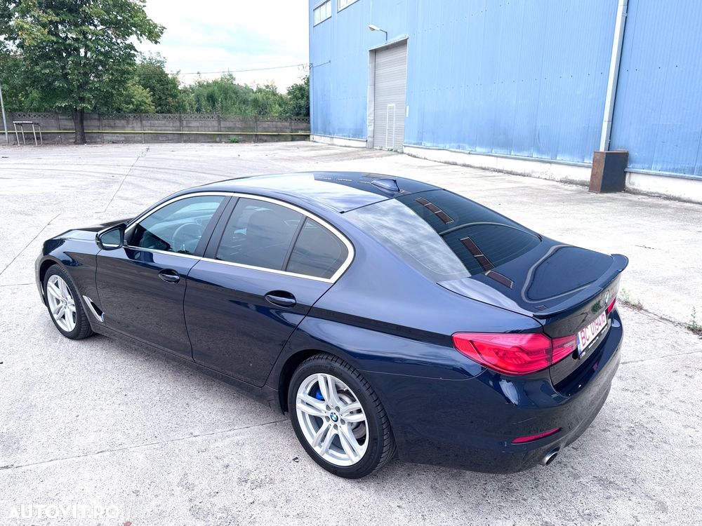 BMW Seria 5 520i AT - 5