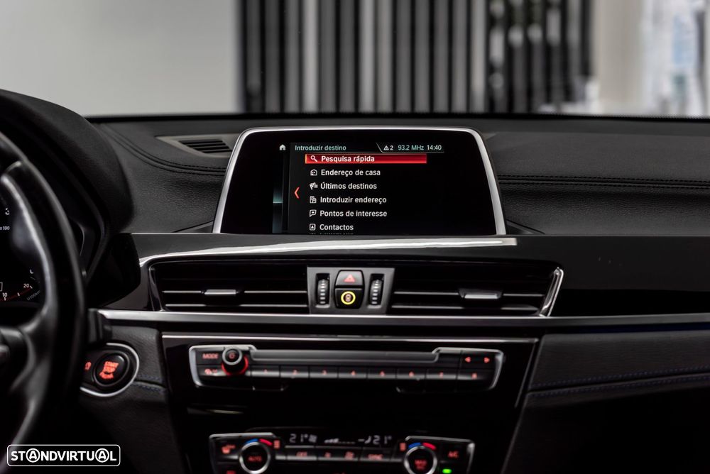 BMW X2 18 d sDrive Auto Pack M - 28